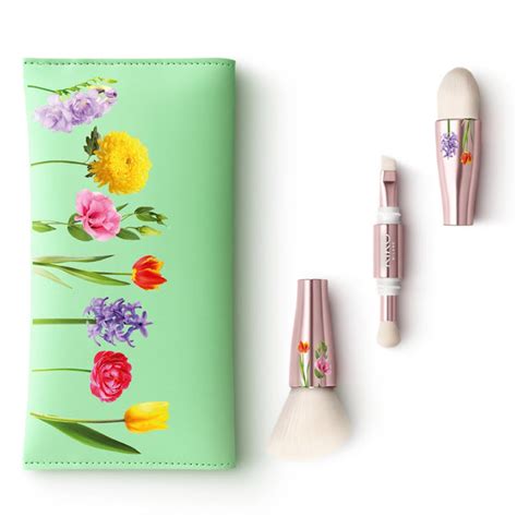 Buy Makeup Collections KIKO MILANO Days In Bloom Flowery Brush Set