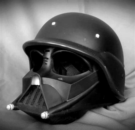 As 25 melhores ideias de Darth vader motorcycle helmet no Pinterest ...