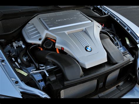 2010 BMW Activehybrid X6 | Engine