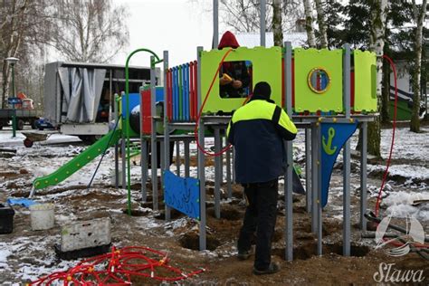 Przy S Awskiej Pla Y Powstaje Nowy Plac Zabaw Foto Ziemia Wschowska