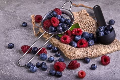 Wallpaper Food Fruit Berries 1920x1280 Wallpapermaniac 1662073