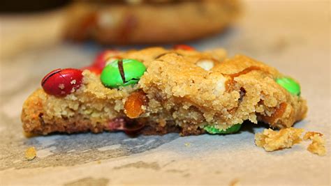 sugar & spice: Pretzel M&M Cookies