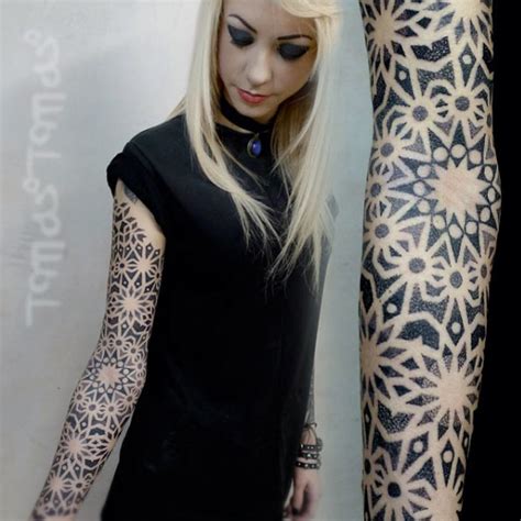 40 Attractive Sleeve Tattoos For Women Tattooblend