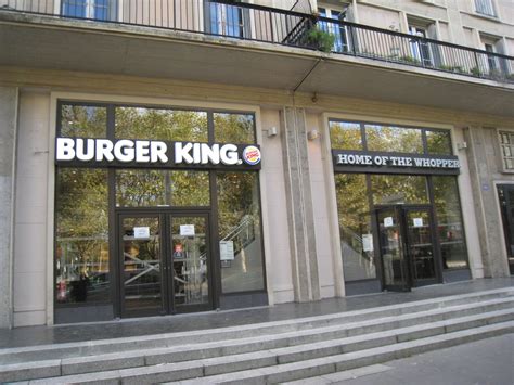 Jean Michel Harel Burger King Au Havre La Devanture De La Place De L