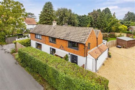 Homes For Sale In Harlequin Lane Crowborough Tn6 Buy Property In