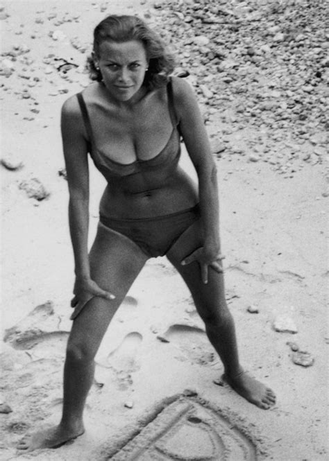 The Hottest Photos Of Honor Blackman 12thblog