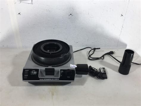 Kodak Ektagraphic Iii A Projector W Remote Auctionsontario Ca