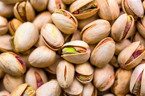 Are Pistachios Keto We Explore Fiber Net Carbs And Keto Nut