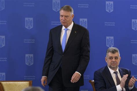 Klaus Iohannis obligat de instanță să dea înapoi banii obținuți din