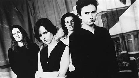 ¡qué Nostalgia Disco Debut De The Cranberries Cumple 25 Años — Rockandpop