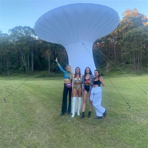 Home And Away Bree Star S Glam Looks Tiny Bikini Wedding Glow And Yoga Snaps Daily Star