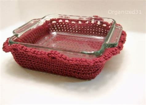 Crochet Casserole Cozy Just in Time for Thanksgiving & the Holidays - Organized 31