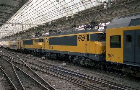 Ns Class And Amsterdam Central A Photo On Flickriver