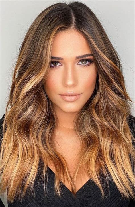 Light Brunette Hair Blonde Tips Brown Hair With Blonde Highlights Brunette Balayage Hair