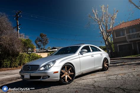 Mercedes Benz CLS W219 Silver Ferrada FR1 Wheel Wheel Front