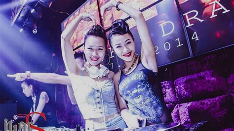 Nonstop Hongkong 有條蛇出來的歌 刚好遇见你 Edm 慢搖2017 Party By Night Youtube