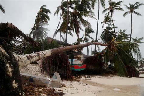 Hurricane Fiona Slams Turks And Caicos As Category 3 Storm Heads For