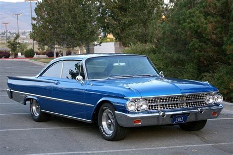 Ford Galaxie 500 Ford Fairlane Vintage Muscle Cars Vintage Cars Us Cars Cars Trucks Race