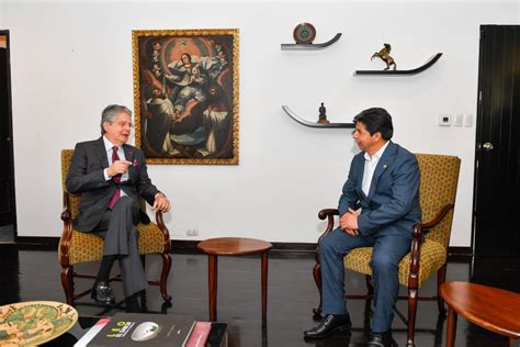 Presidente Pedro Castillo Se Reunió Con Su Homólogo De Ecuador Guillermo Lasso