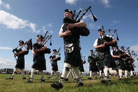 Highland Dress Complete Guide To Traditional Scottish Attire