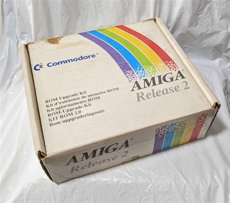 【やや傷や汚れあり】commodore Amiga Workbench204 システムディスク4枚セット ＋ マニュアル 【オリジナル箱入り