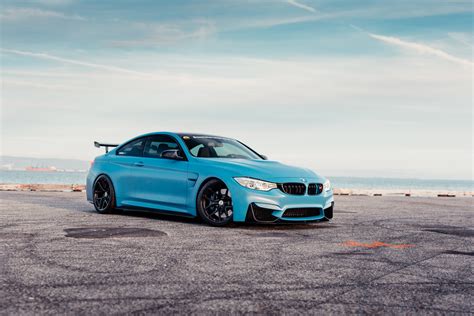 Frozen Yas Marina Blue BMW M4 Is The Ultimate Smurf Carscoops