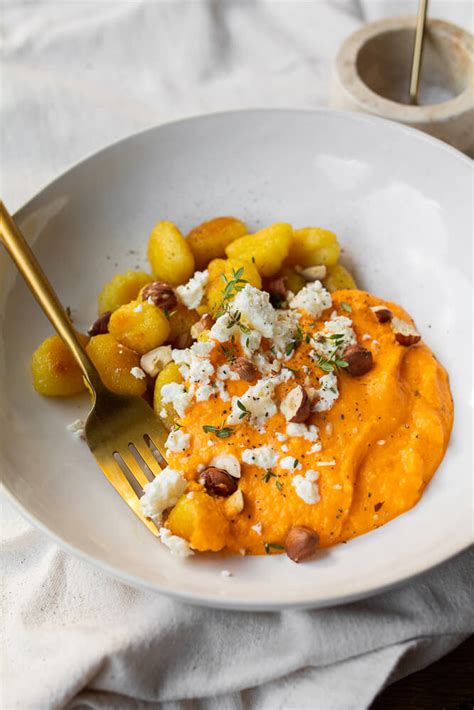 Geroosterde Pompoensaus Met Gebakken Gnocchi Beaufood