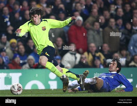 Chelseas Paulo Ferreira R Struggles To Contain Lionel Messi During