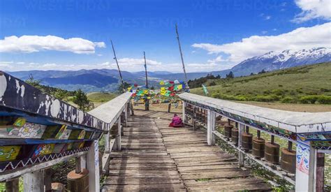 How To Visit The Jade Dragon Snow Mountain In Yunnan Expats Holidays