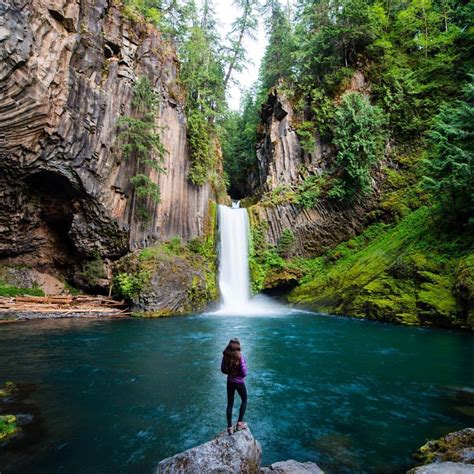 Lahuna — Toketee Falls, Oregon. Complements of...