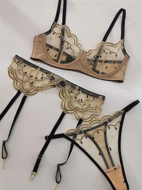 Hhh Sexy Lace Lingerie Ultra Thin See Through Big Chest Show Sexy