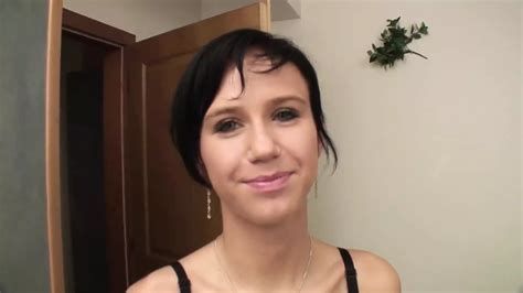 Une Adorable Milf Brune Se Fait Baiser Xhamster