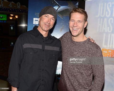 Point Break Cast Surprise Canadian Fans At Toronto Advance Screening ...