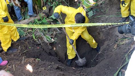 Las primeras imágenes de las fosas clandestinas halladas en México con