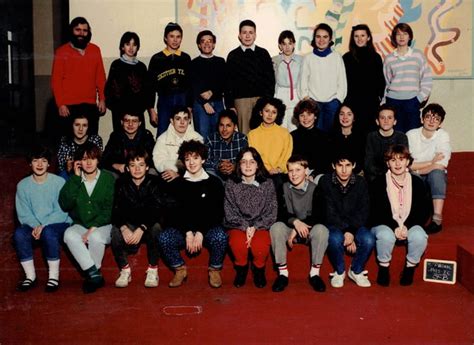 Photo de classe Collège Marcel Pagnol 3e B de 1986 Collège Marcel