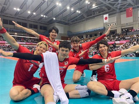 Pin By Tina On Guardado R Pido In Japan Volleyball Team