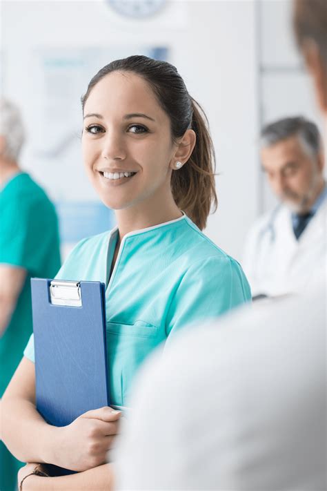 Contract Nursing Recruiters - HealthCare Recruiters International