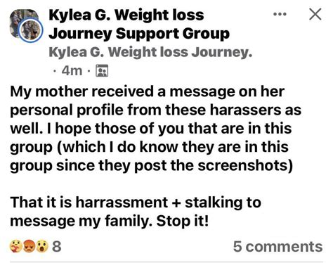 Messaging Her Mom R Kyleagomezsnark