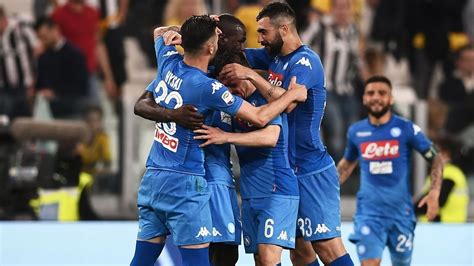 Il Napoli Batte La Juve E Riapre Il Campionato Uefa