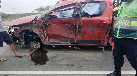 Piura jóvenes casi mueren en carretera tras volver de marchas en Lima