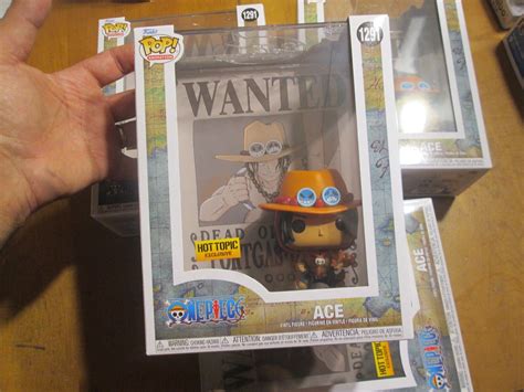 Funko Pop Animation One Piece Ace W Wanted Poster Exclusive Hot