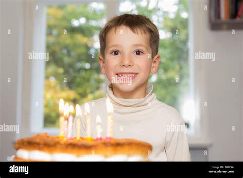 Cumpleaños fotografías e imágenes de alta resolución Alamy