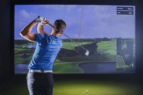 The Back Nine Omaha S Top Indoor Golf Course Simulator