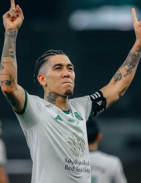 As Es La Nueva Vida Del Jugador Brasile O Roberto Firmino Quien Se