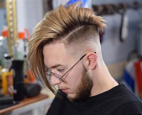 5 Undercut Hairstyle For Men To Try This Year Undercut Long Hair Undercut Hairstyles Long