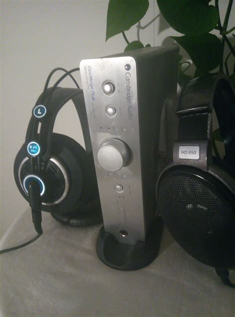 My Setup. AKG K240 MKII, Sennheiser HD 650 and Cambridge Audio DacMagic Plus : r/headphones