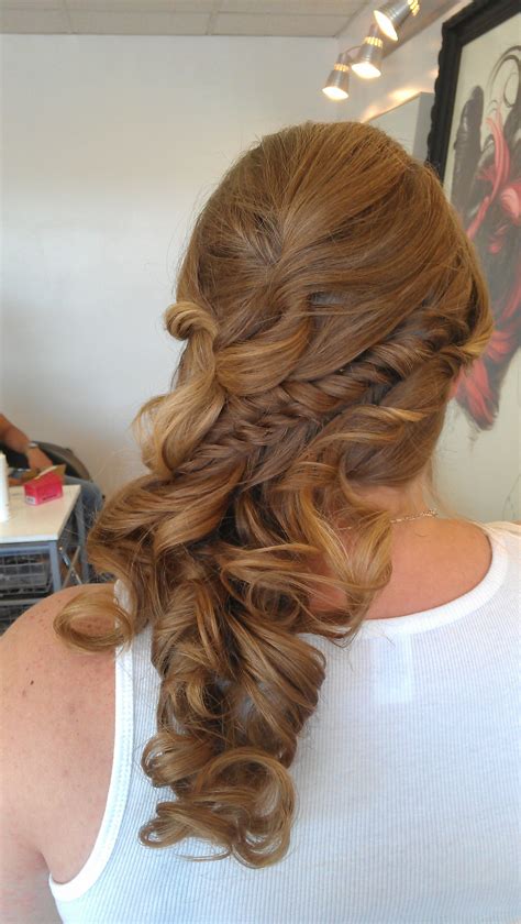 Side Pony Twist Curls Side Swept Bridal Hair Beautybyverlin