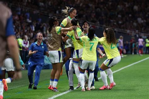 Olimpíadas 2024 Brasil Vence França Na Raça E Avança às Semis Do Futebol Feminino Folha Pe