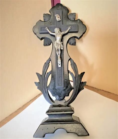 ANCIEN CRUCIFIX SUR socle époque napoleon III christ en régule EUR 25