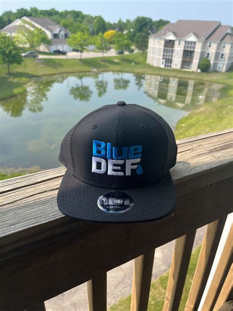 bluedef  twitter hey  feeling generous today drop